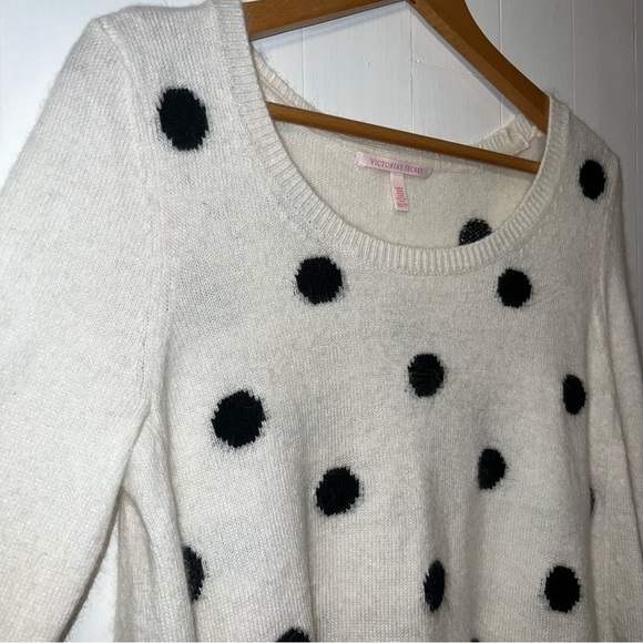 Victoria Secret Oversized White Black Polka Dot Soft Angora Blend Sweater XS - Picture 5 of 8